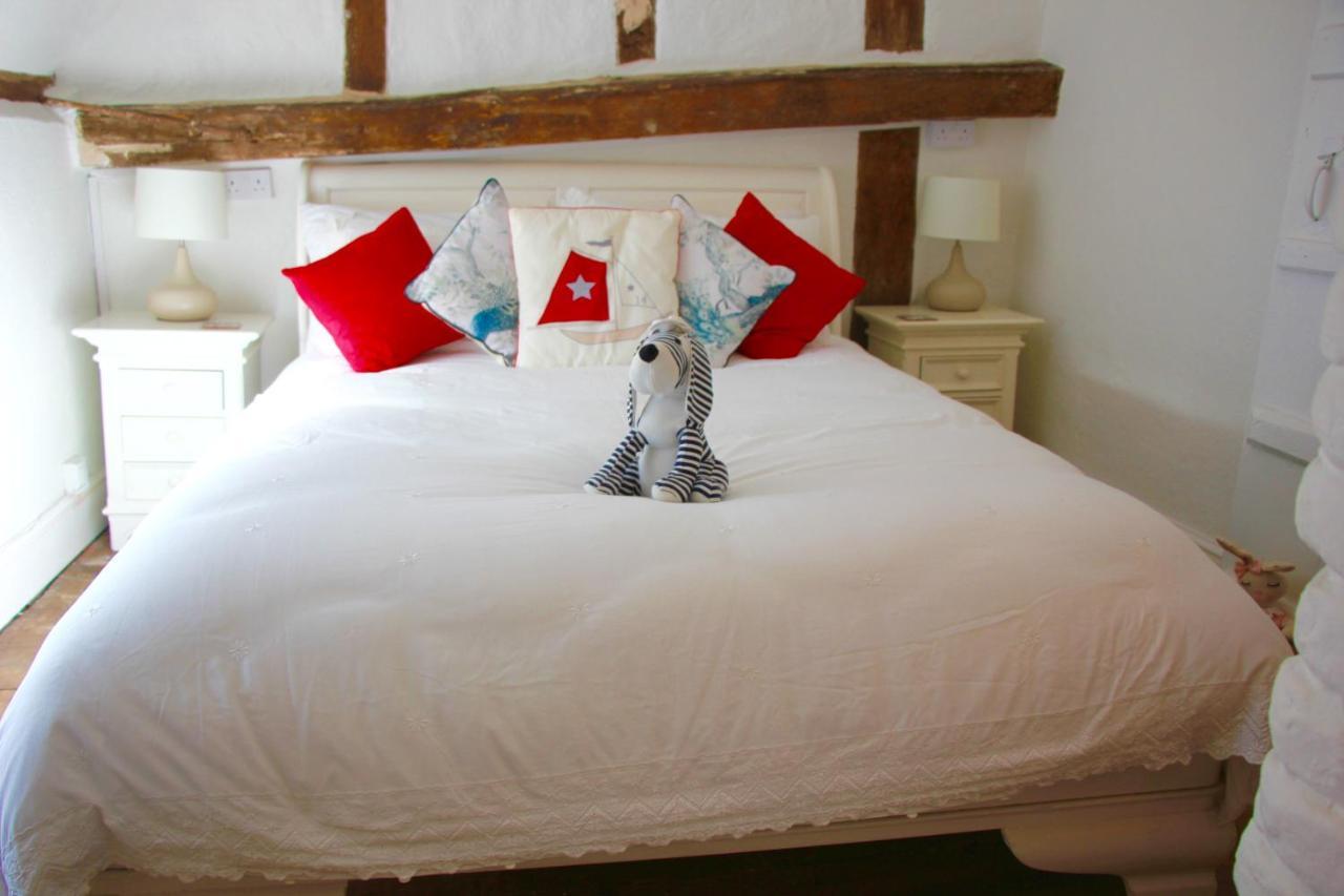 Romantic* Castle On The Hill Cottage *פרמלינגהם מראה חיצוני תמונה