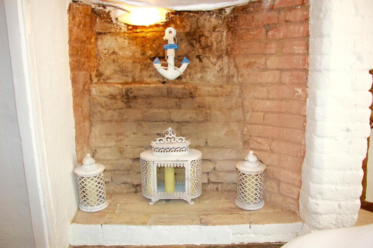 Romantic* Castle On The Hill Cottage *פרמלינגהם מראה חיצוני תמונה
