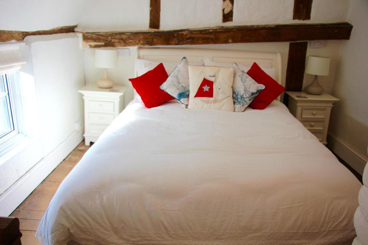 Romantic* Castle On The Hill Cottage *פרמלינגהם מראה חיצוני תמונה